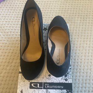Black Suede Wedge Pumps - Size 6.5